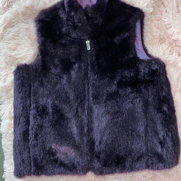 Fuzzy Guess Jeans Vest - Picture 2 of 8